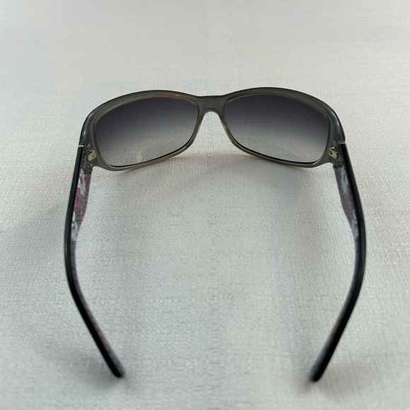 Coach Sarah (S437) Black Sunglasses - Picture 8 of 16